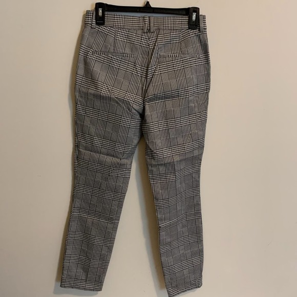 H&M Womens Size 6 Dress Pants Plaid Trousers Black White Slim Straight Leg - Picture 4 of 7